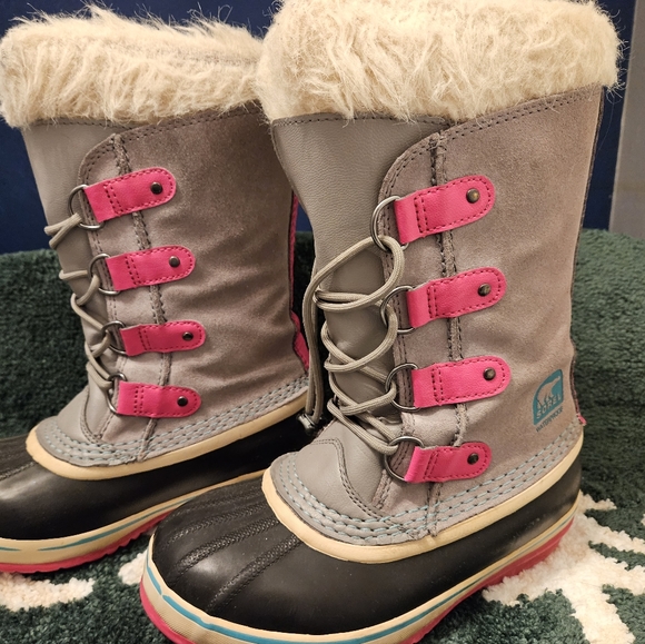 Sorel snow boots - Picture 3 of 4